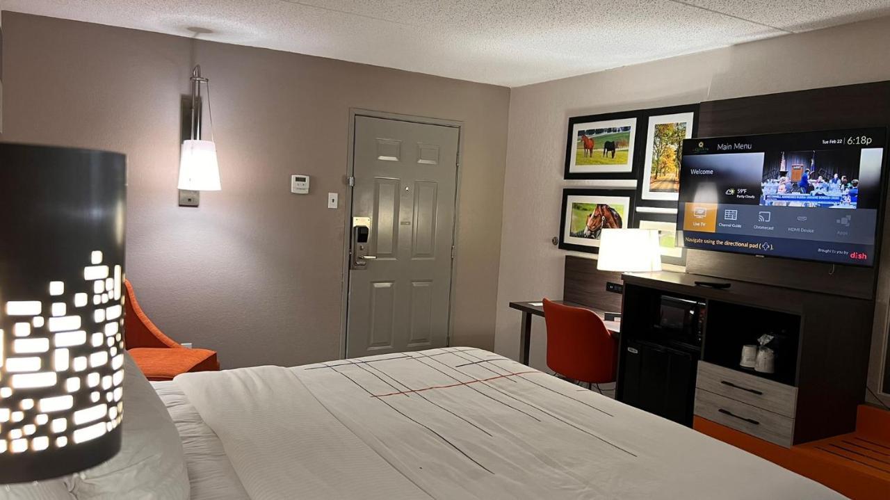 La Quinta Inn Lexington-Horse Park Dış mekan fotoğraf